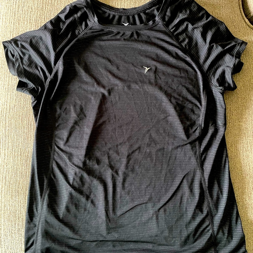 *Final Price* Old Navy Active Workout Shirt